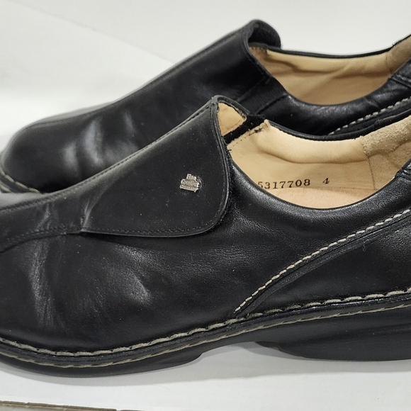 Finn Comfort Classic Black Leather Flats - Picture 1 of 7